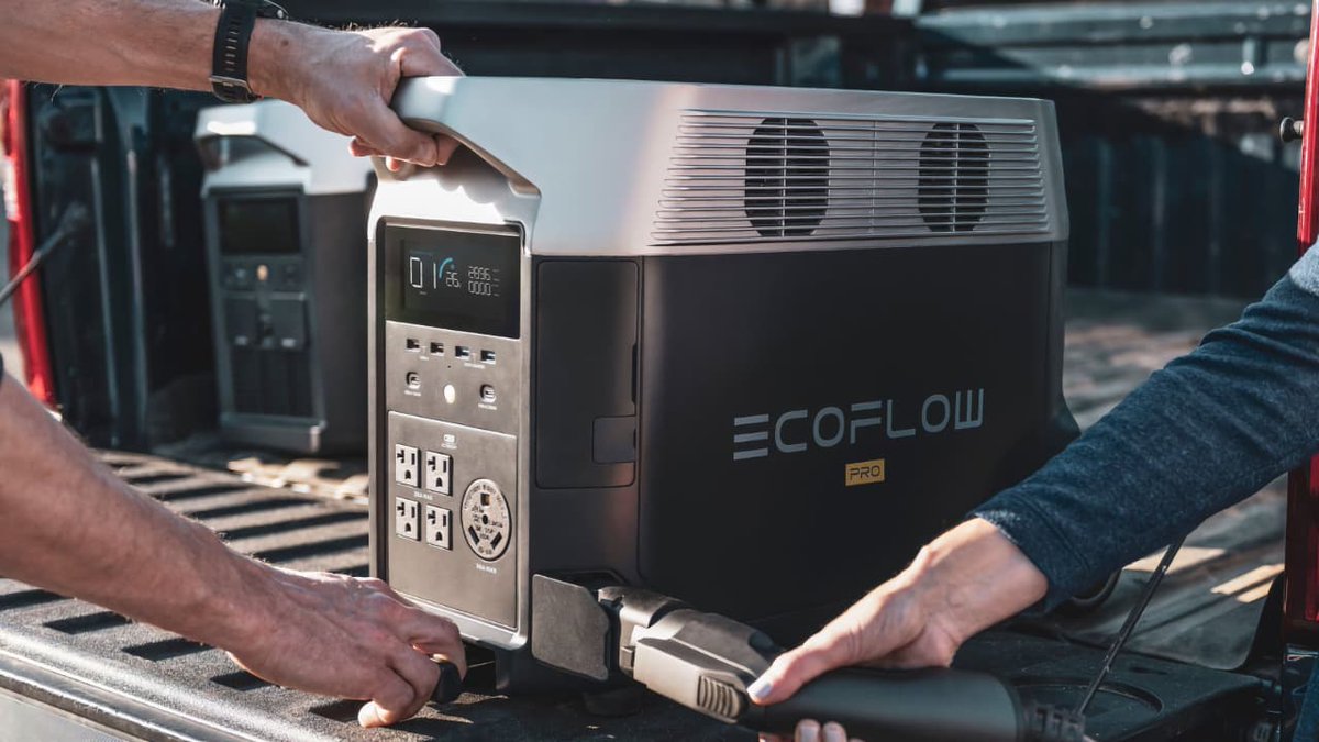 Pingvinpro's tweet image. Зібрано 11.5 млн доларів на випуск портативної акумуляторної батареї #EcoFlow Delta Pro
pingvin.pro/blogy/devices/…

#EcoFlowDeltaMax #EcoFlowDeltaPro #USBTypeA #USBTypeC #Акумулятор #Батарея