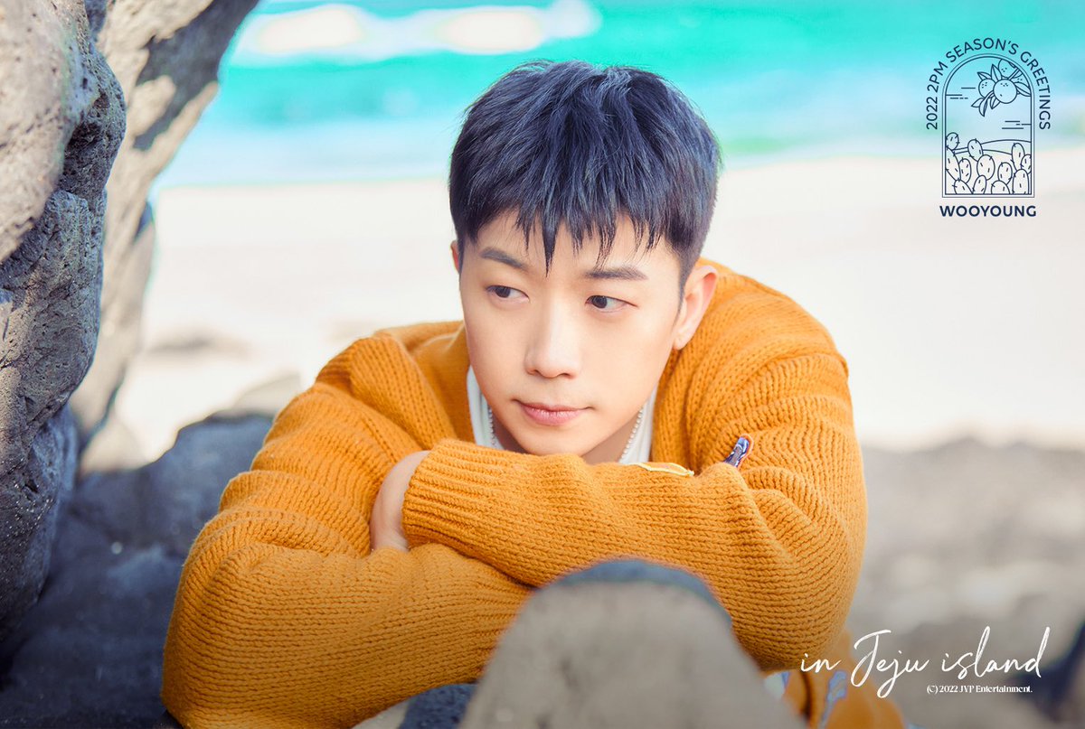 follow_2PM's tweet photo. 2PM <2022 SEASON’S GREETINGS>
CONCEPT PHOTO ①

2022.01.28 FRI
COMING SOON!

#WOOYOUNG #우영 #장우영

#2PM #투피엠
#2PM시즌그리팅
#2PMSeasonsGreetings https://t.co/iFvF73P8vh