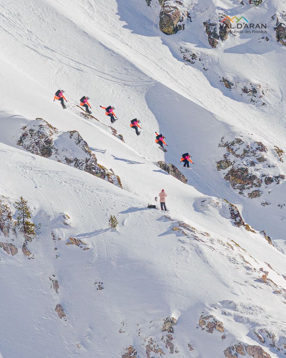 Val_dAran's tweet photo. ⛷ Fin de semana histórico en el que la Val d’Aran ha acogido la primera competición mundial de freeride celebrada en España. Felicitamos a Baqueira por su participación en la organización de este importante evento deportivo. https://t.co/LeIcKMOIBJ