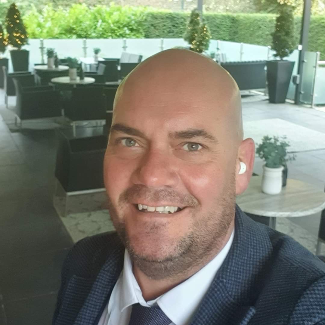 benmortoncoach's tweet photo. It's in those moments, when you think you can't do it that you're closer than ever 💜

#keepgoing #goals #goalsetting #freedomtothinkclub #benjaminmortonlive #marvellousmindset #freedomtothink #neuropsychology #neuroscience #neuroplasticity #patterns #thoughts https://t.co/uCDLEdqWIG