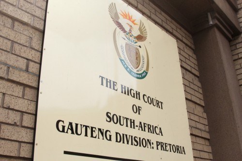 📢 VICTORY FOR OCCUPIERS! "This is a significant judgment as it upholds everyone’s right to appear before court according to section 34 of the Constitution," said LHR’s Land and Housing Attorney, <a href="/debz_rad/">Deborah</a> 

lhr.org.za/lhr-news/press…