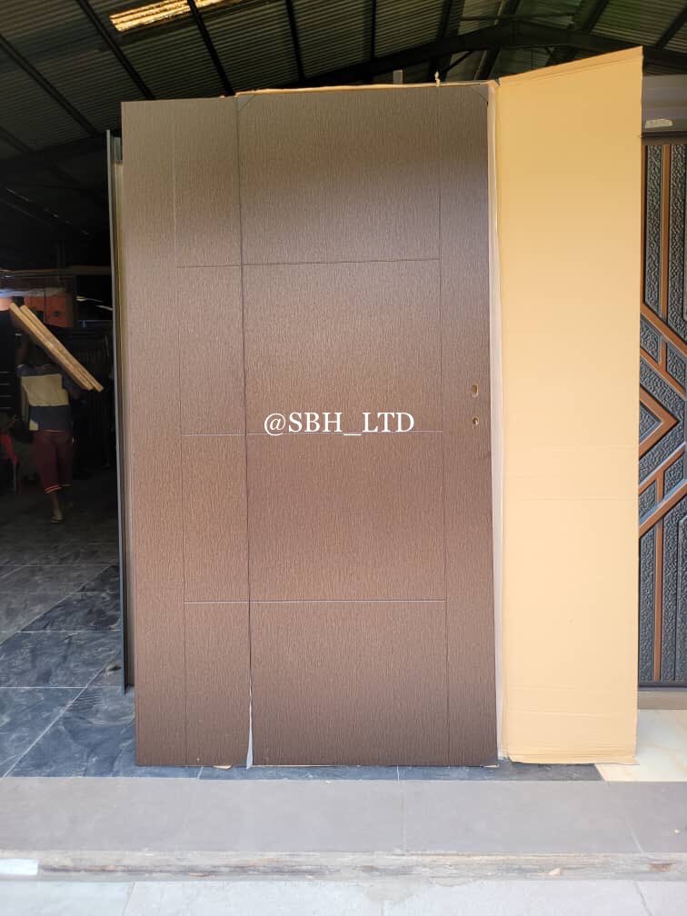 sbh_ltd's tweet photo. Wooden doors with glass available in different colors, 3ft and 4ft. 

When you think quality, think SBH_LTD

We are just a DM away 📌 

#turkeydoors #turkeydoor #turkeydoorsinnigeria #turkeydoorsinlagos #turkeyclassicdoorsinlagos #turkeyluxurydoors #repost https://t.co/GScKbo2iwA
