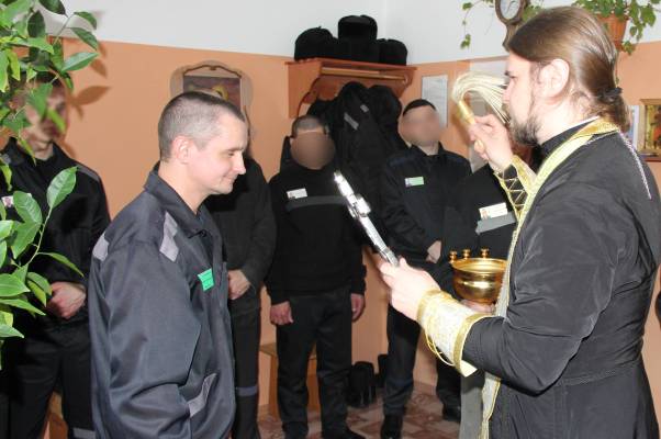 GUFSIN_PK's tweet photo. Журналисты посетили ЛИУ-23 ГУФСИН России по Приморскому краю для освещения праздника Крещения Господня https://t.co/DdITX4jRSE https://t.co/grmqjqNBrz