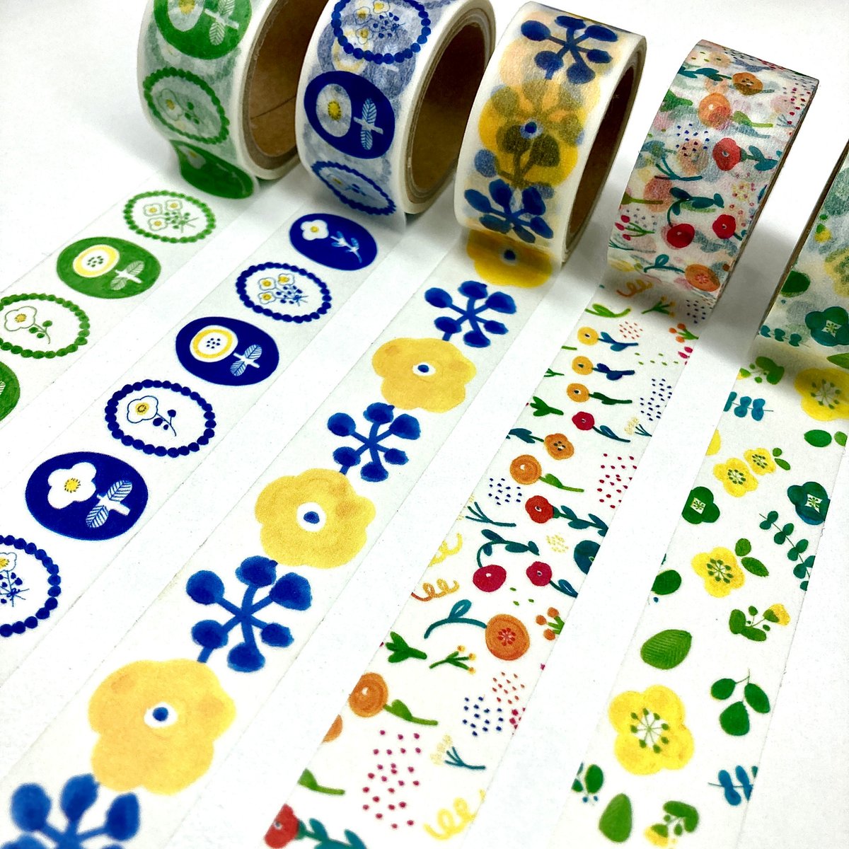 今日は @kurogoma46 さんと一緒に作ったマスキングテープをご紹介