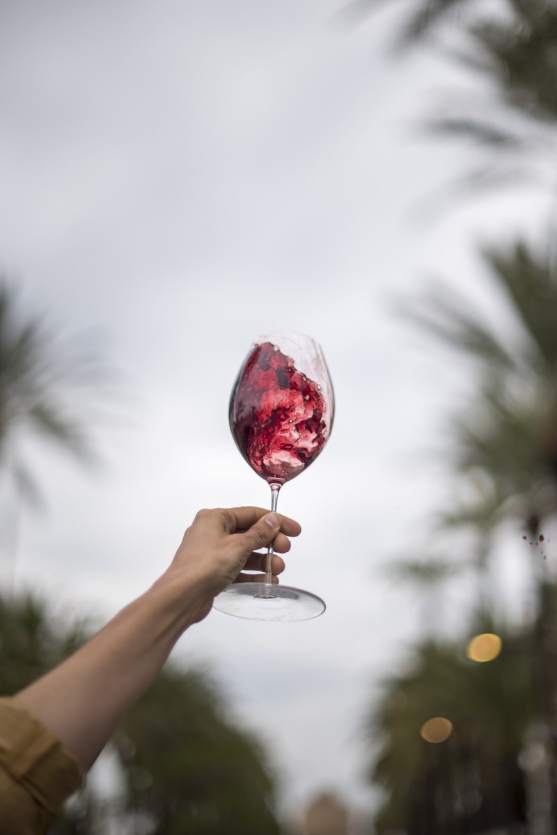 🍷 Libertad de movimientos y libertad de expresión. Nada como una Riedel para que el vino saque lo mejor de sí.

🍷 Freedom of movement and freedom of expression. Nothing like a Riedel to bring out the best in your wine.
