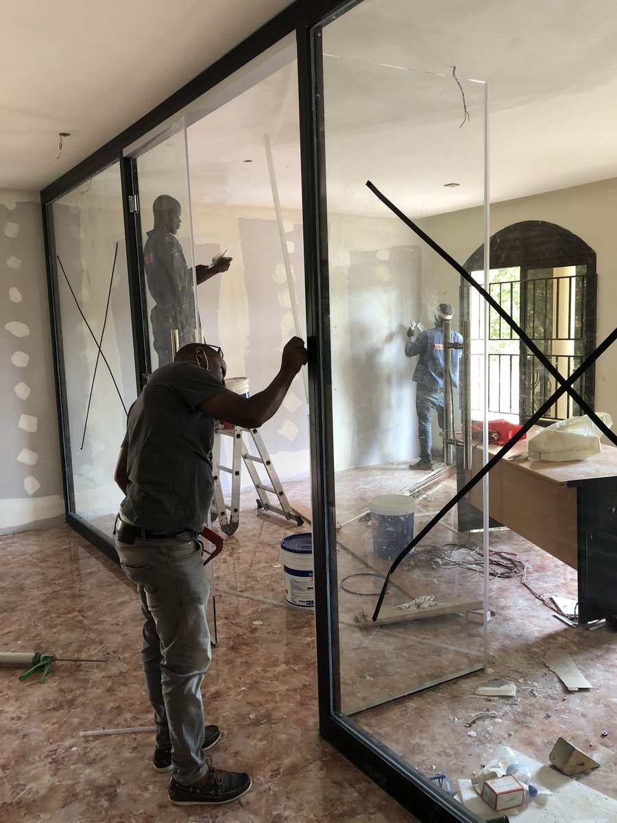 kmme_rwanda's tweet photo. We make attractive glass and Gypsum partitions simple,easy and affordable (beautiful Office= more creativity and productivity)#officemaintenance #officedesign #RwOT https://t.co/S9PTfTs55g