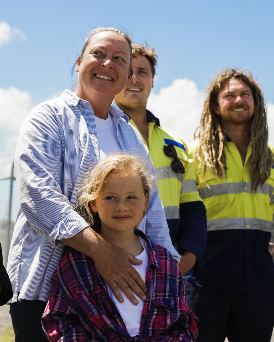 AlboMP's tweet photo. I met Mia in Newcastle earlier this year. She’s a great kid. The last few years have been tough on so many, especially children.

I want Mia to have a better future. https://t.co/jxnlCrdnB7