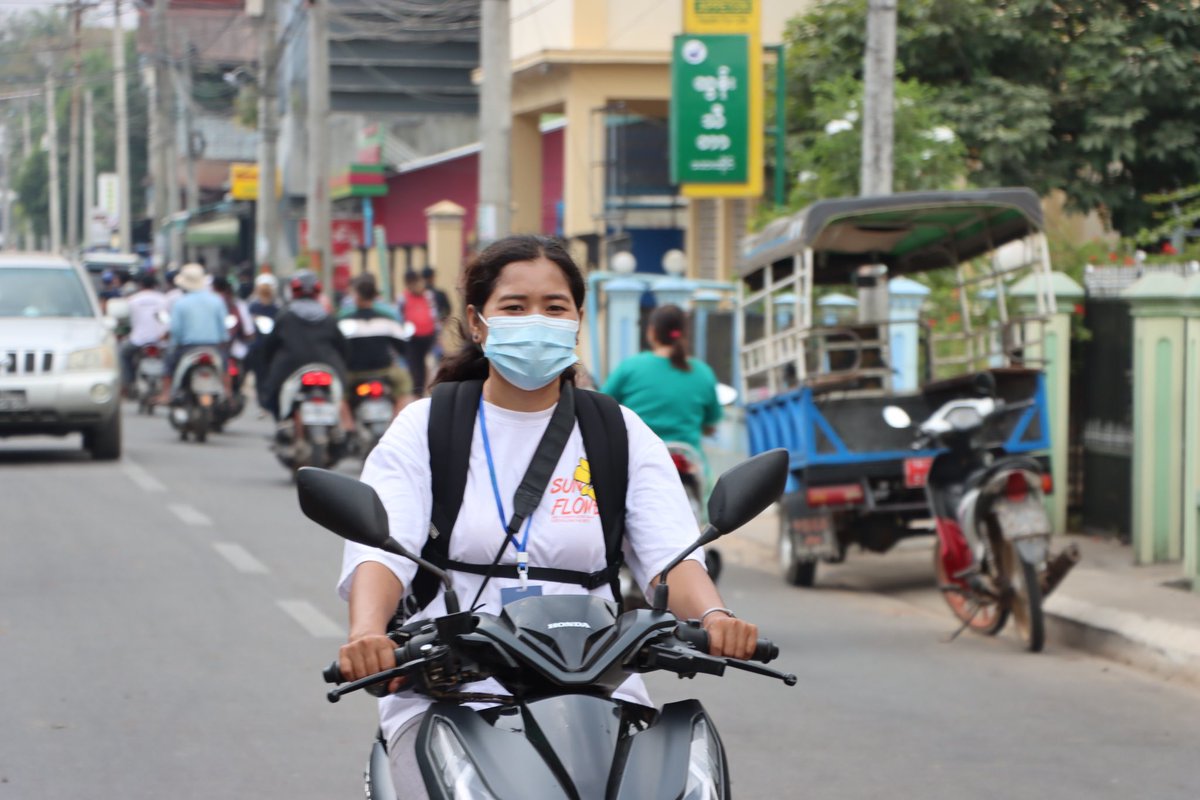 YenSnaing's tweet photo. Day 5 since the arrests of 3 journalists of #DaweiWatch. They are still under detention. We are calling for immediate release of all three.
Photo credit - YS/ Dawei Watch https://t.co/jr8KP1PZ4H