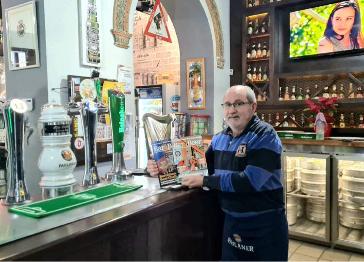 barandbeermgz's tweet photo. 👉 Empezamos la semana en @barcarlosutrera nuestra casa en Utrera. 🚨 Si en tu local, tienda, taproom o fábrica también tienes Bar&amp;Beer Magazine envíanos una foto.

#beermagazine #beer #barandbeermagazine #craftbeer https://t.co/kZ4FDiDTcL