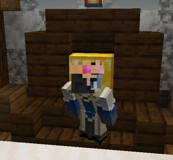 Lemon_2461's tweet photo. HAHA GUESS WHO FOUND LE CROWN!!! @LandsofEnrieSMP #LOESMP #LandsOfEnrie #smallstreamer https://t.co/pdIplUMzb3
