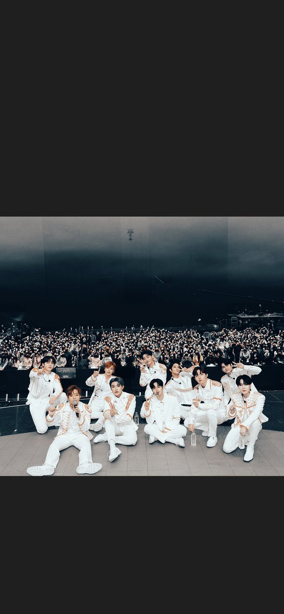 워너원작업실✨ tweet media