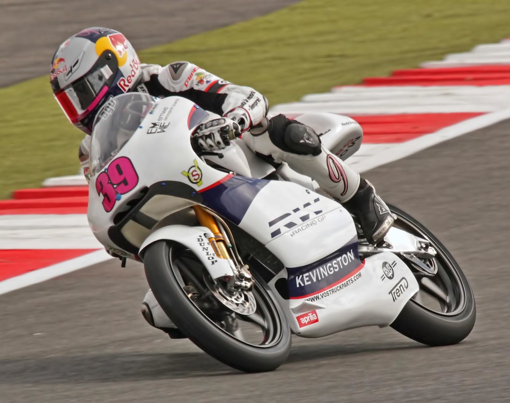 PascalBarkhuis's tweet photo. #39DaysUntilQatar #LuisSalom #Mexicano39 🙏🏻 #RWRacing @bgmotogp https://t.co/ZQAzAzM90g