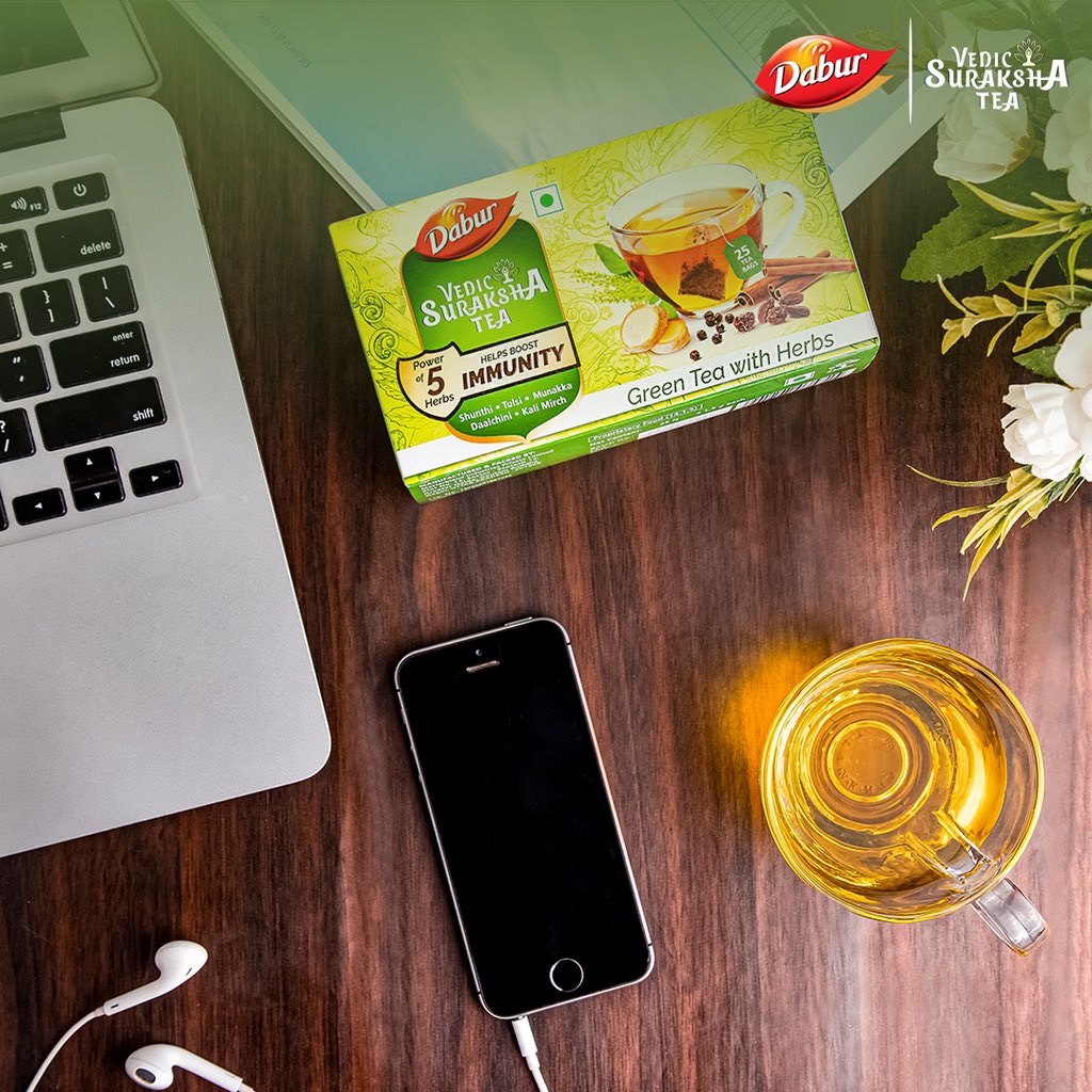 Your body is a machine too that needs to be charged. Refuel your brains and your body with Green Tea.

Buy now: bit.ly/348Mt0t

#Dabur #powerof5herbs #immunity #tea #tealover #health #beverage #healthlifestyle #teablogger #foodstagram #stayfit #newlaunch #teatime #chai