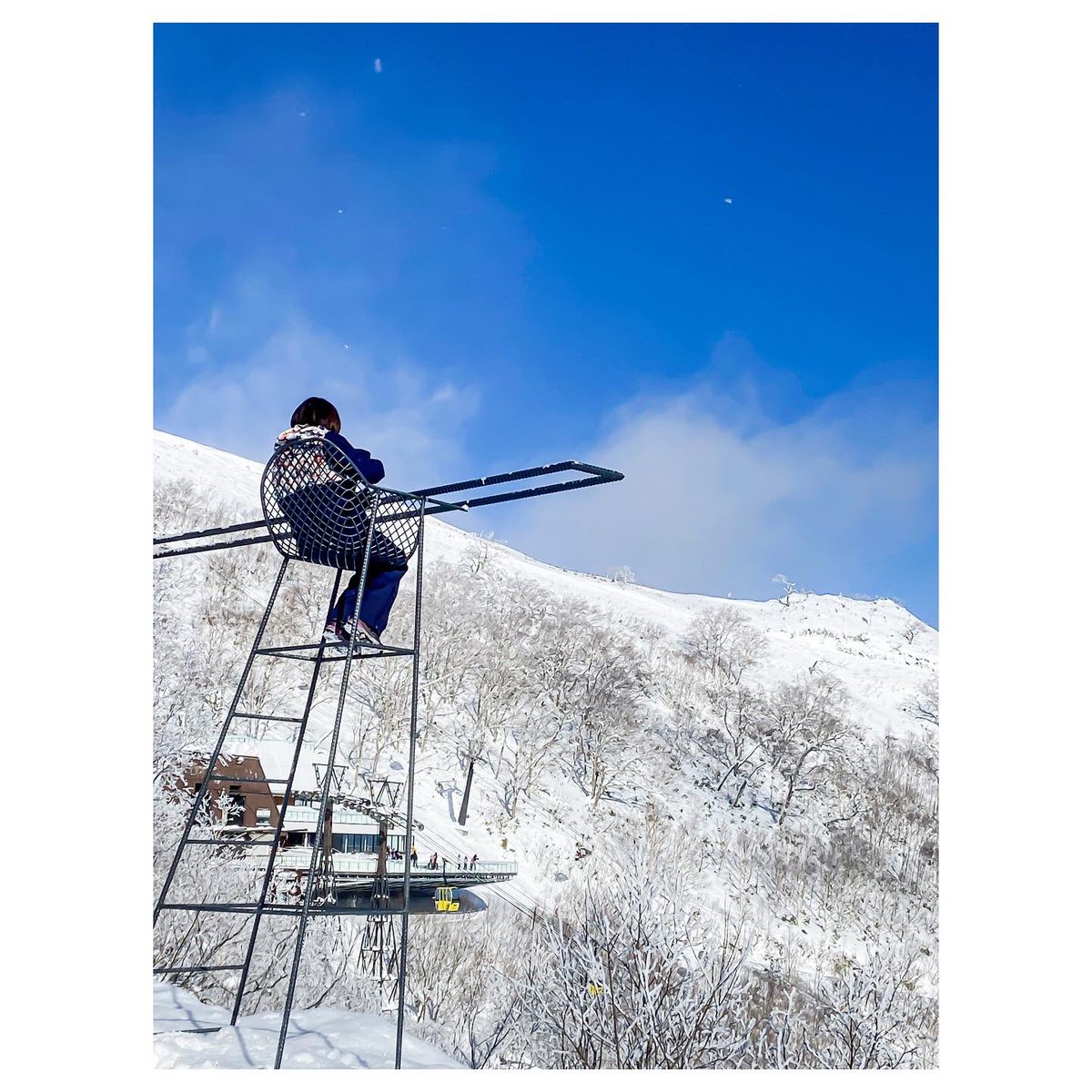 LetsTravelndEat's tweet photo. Hello cloud bar!!!!

Found this in Tomamu, in Hokkaido ☺️

#unkaiterrace #tomamu #hokkaido #cloudbar #winter #visitjapan #nomadlife https://t.co/VJtZCx3baF