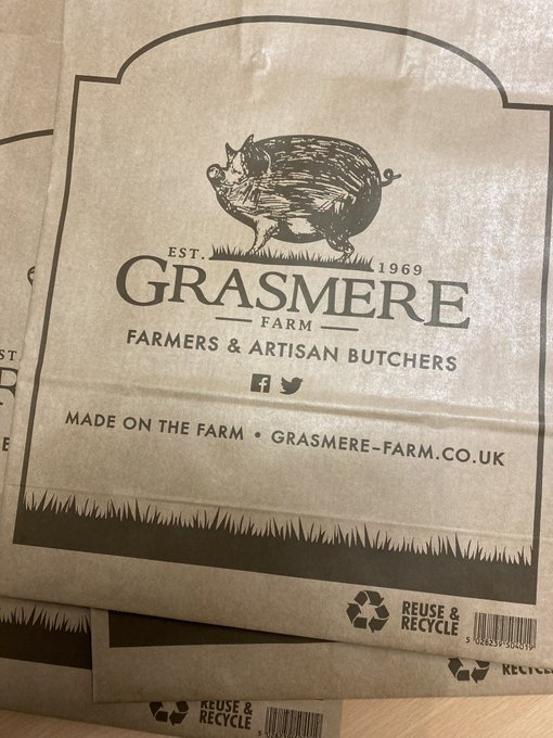 GrasmereFarm's tweet photo. Just a reminder that from February 1st, we shall be moving to paper carrier bags in all our stores and there will be a small charge of 20p. 

#goinggreen #papernotplastic #paperbags https://t.co/u8YFRTU7Lj