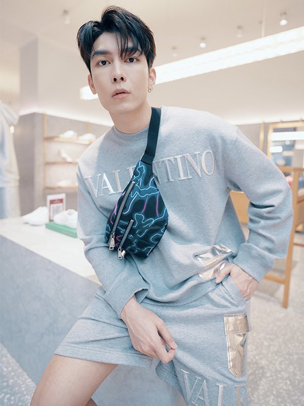 mewmorie's tweet photo. hello handsome!! 🤩🤍 https://t.co/KNcfQV0eC7