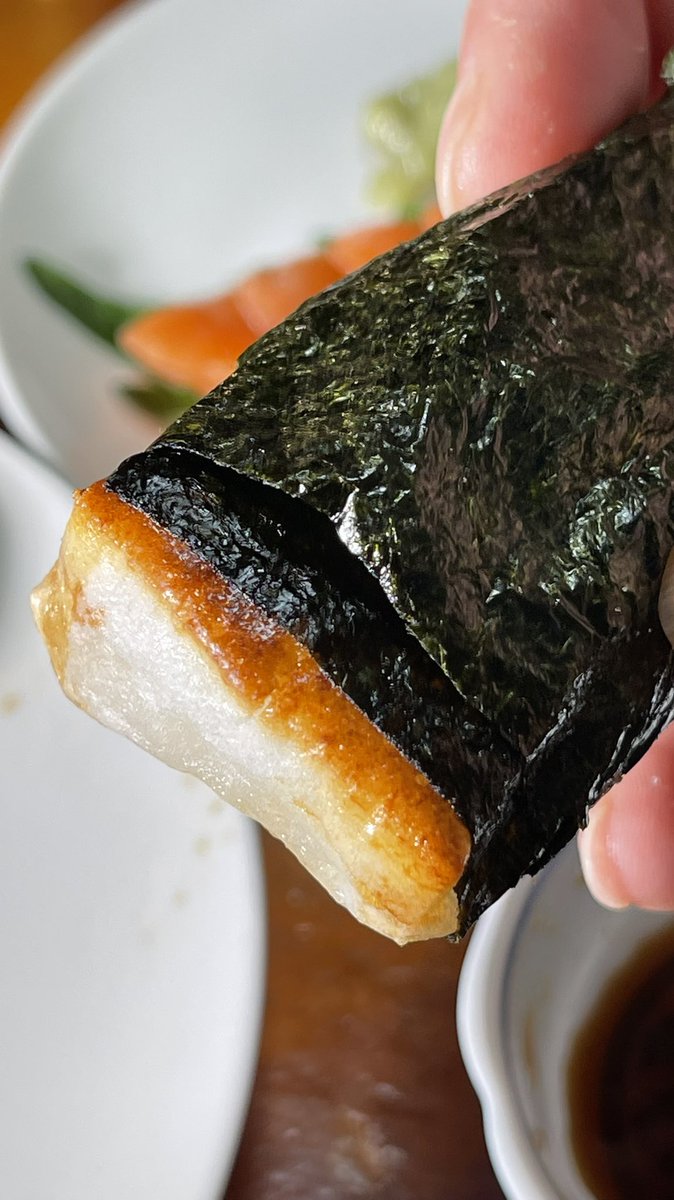 kj_yama_san's tweet photo. #Isobe-yaki #Salmon sashimi #good
#磯辺焼き #サーモン刺身 #おいし https://t.co/75CMWyy9N5