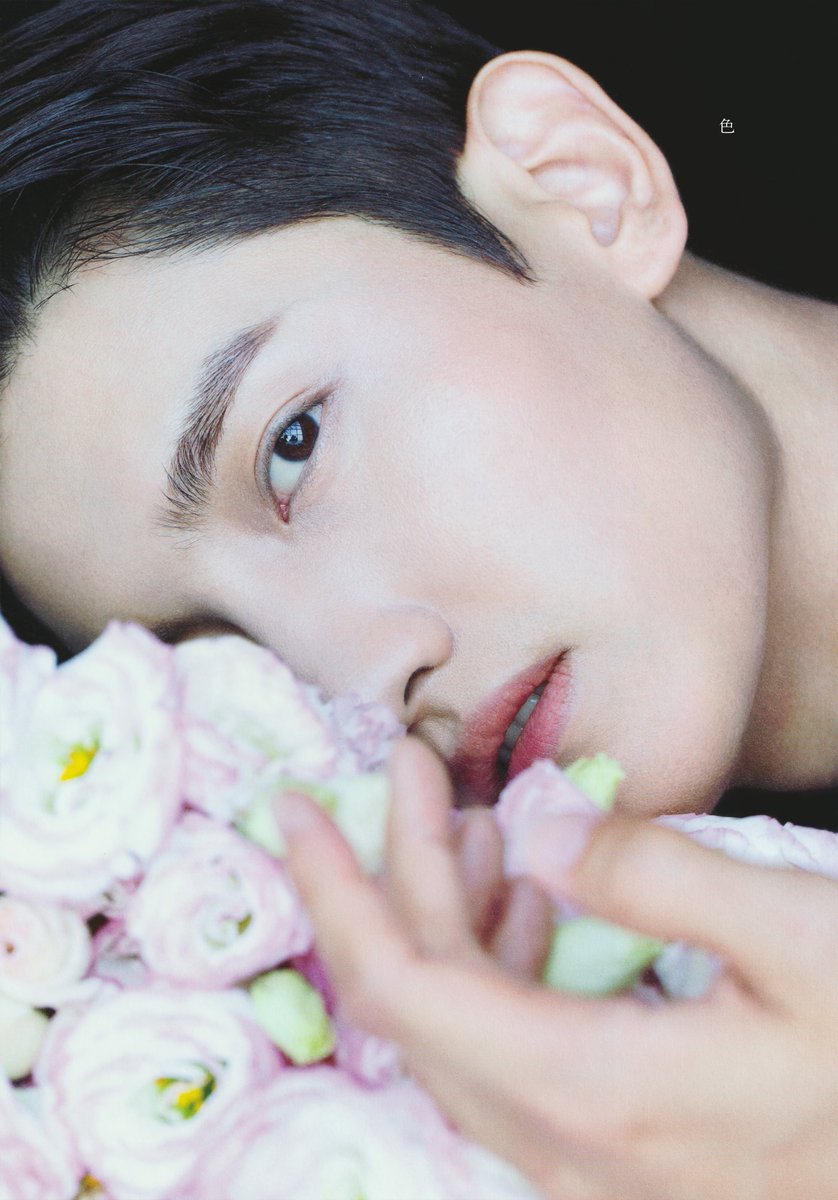1ro218's tweet photo. Human 포토북 스캔
#최강창민 #MAX 

* HQ
https://t.co/kRScpWRFOn https://t.co/Ba3oGbafQT