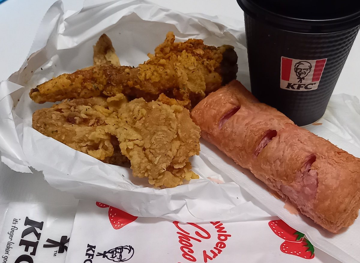 みんなの ｋｆｃ グリーンカレー 口コミ 評判 食べたいランチ 夜ごはんがきっと見つかる ナウティスイーツ