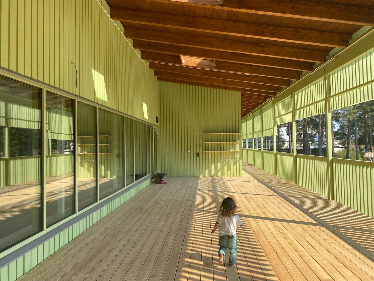 Träffen pre-school nominated for School of the Year Award. Vote here: shorturl.at/xQ257