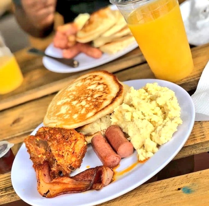 Wishing you all a great week ahead 🙏

Breakfast is served😊😎💯

#pancakehub #pancakes #breakfast #breakfastmeal #newweek #newopportunites #pancakesinlagos #pancakelovers #sides #foodieforlife
