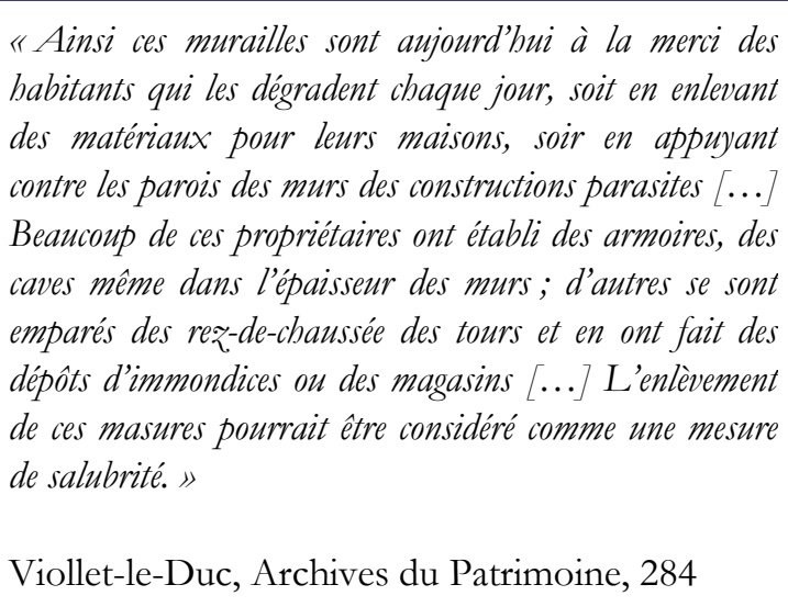 Fin XIXÈME siècle, Viollet-le-Duc, entreprend le nettoyage des maisons parasites dans les lices de la Cité de #Carcassonne.
🗃 Maison des Mémoires