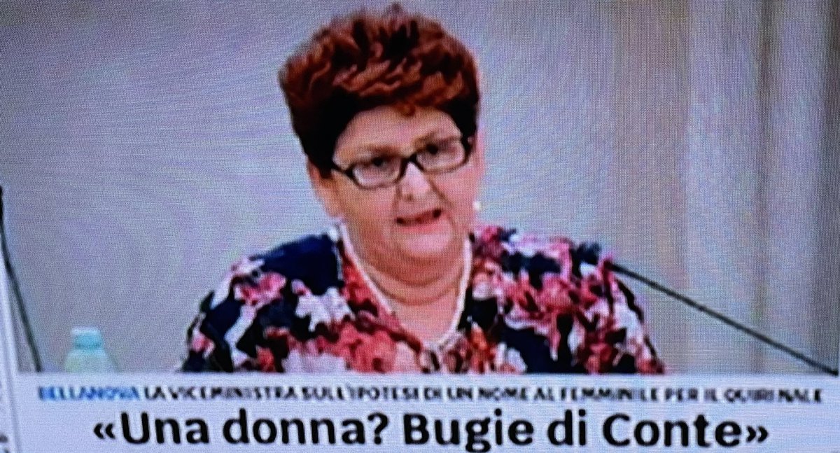 dukana2's tweet photo. Non ci crederete ma vi assicuro che è proprio così 👇in #Basilicata appaiono dal nulla (e al nulla torneranno) #RotoliDiStampaIgienica 👇che mettono certe facce (faccione) in #PrimaPagina con frasi ad #cazzum 👇di #ArabiaViva con i morti di #cancro della #Basilicata 👇 https://t.co/r8P1tuBlFi