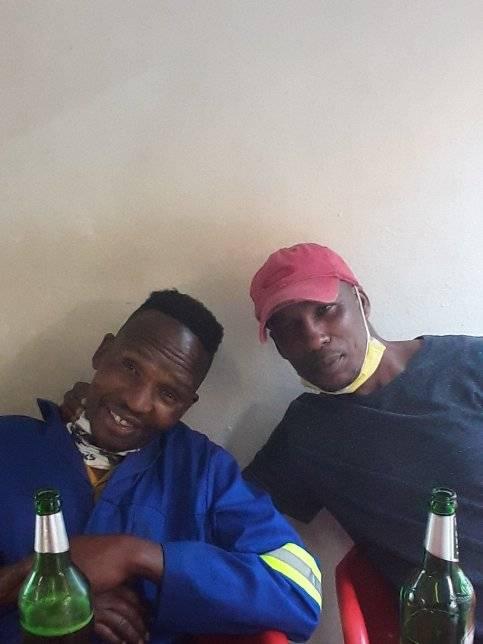 zweli07359074's tweet photo. https://t.co/F7QlISq3Y2