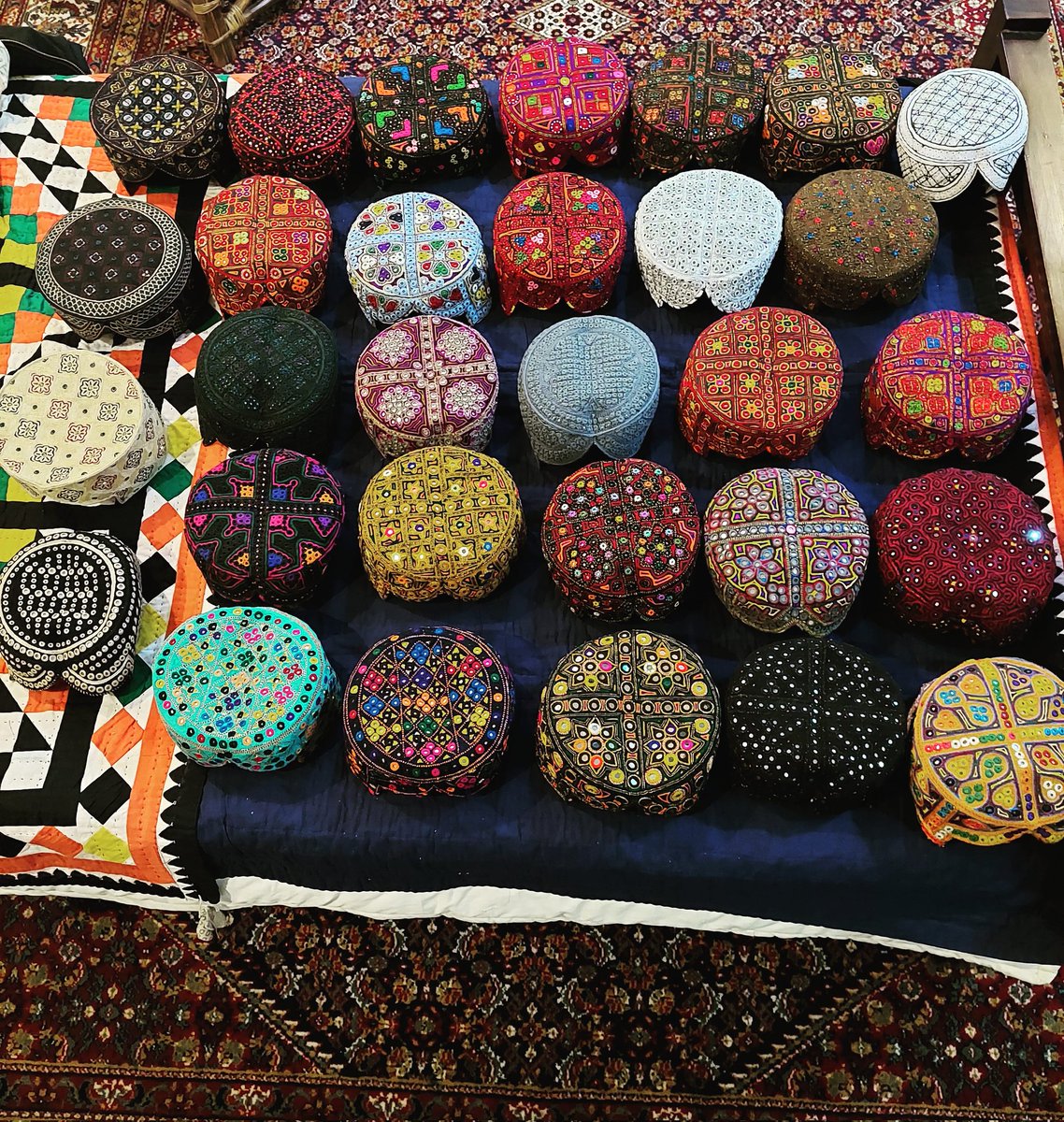 TalalKhanUnar's tweet photo. These #SindhiTopi have crossed Karachi toll. You can do whatever you want to do. 

P.s it's not showoff . Just in response to a shameless person making ridiculous comments about #sindh #sindh #wadera #sain #proudtobesindhi 
#lovesindh #culture #respect #indigenous  
@mmatalpur https://t.co/vghIHjuA5s