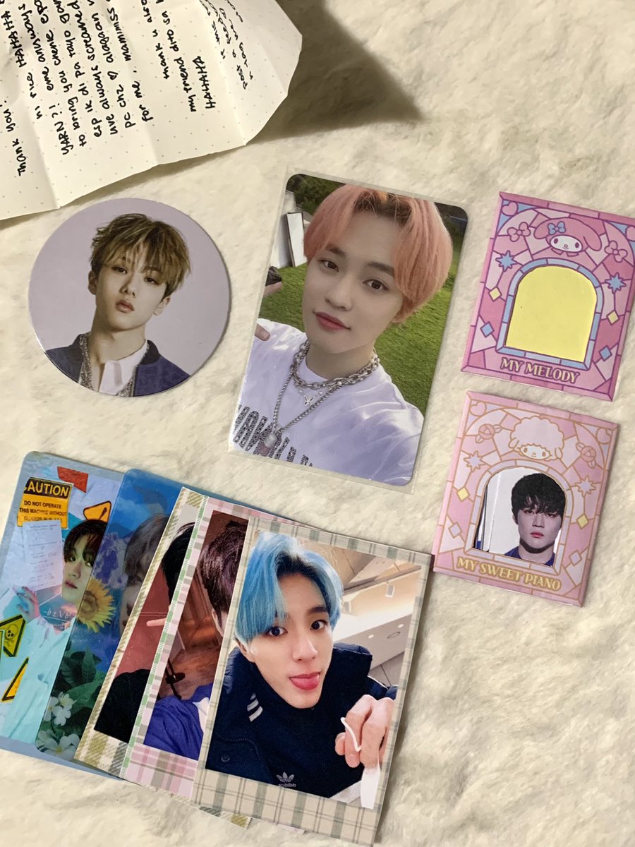 ricealacarte's tweet photo. 💭 happy meal |  #ricemæls ✧*。
 
 — #118proofs 

✴︎ thank you kay walo @118au sa pagpapauwi sa aking fucking prio at pagbigay ng official pogs na freebie gagi mwah labyu salamat ren sa letter maya ko na basahin beh ugh safe packaging ren di amoy laway 🔥 bile na rin kayo https://t.co/r2v2YMvj35