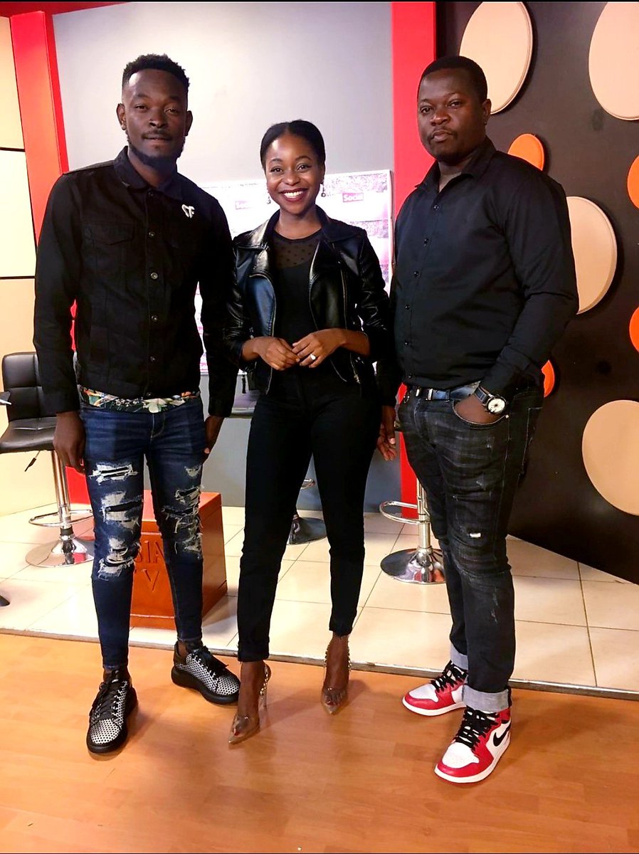 BrightSkuva's tweet photo. With @PriscillaKayira @CruckedColourMw at #ZodiakTv #Socialhub
#ThisWord(Mau wa) music video is out
https://t.co/S4l2oC6No7 https://t.co/SGwQThtk5B