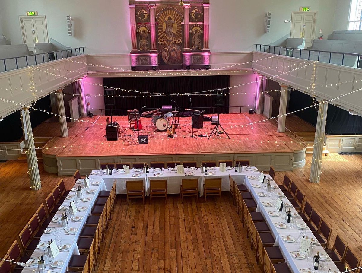BlastEventHire's tweet photo. We love this wedding set up at @stgeorgesbris 💒 Thank you @papadeli for the gorgeous (and delicious😍) photos!❤️ https://t.co/4VPPSyQQ4Q