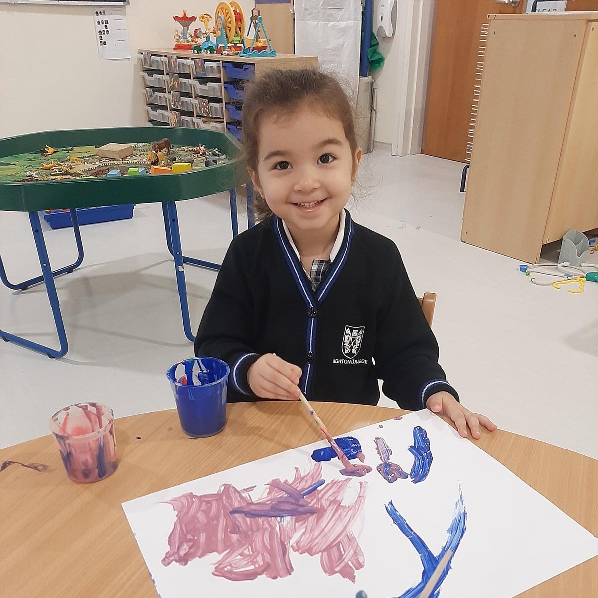 BCAbuDhabi's tweet photo. It’s great to hear the corridors ringing with purposeful chatter and enthusiastic learning with the return of Nursery to Year 6 this morning. We are missing our Years 7 to 12s but we can't wait for them to join us next week.
We are all ready to go!
#BCADPrePrep #BCADPrep https://t.co/HgUA1Jbd36
