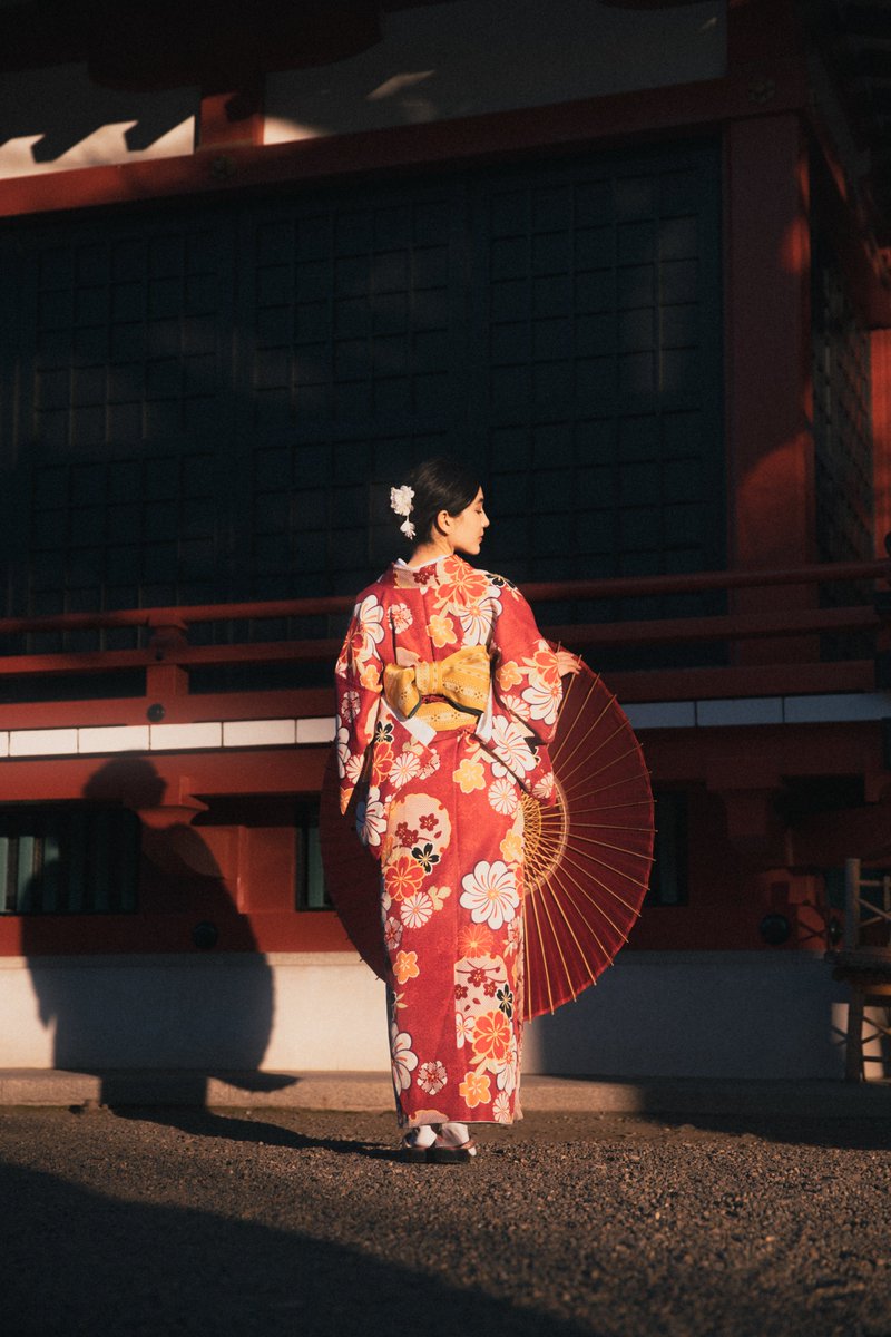 0xPyrrhic's tweet photo. First ever Kimono shoot and I couldn't be more excited with the outcome, more to come soon!

Model: @GeorgiaRisa https://t.co/6vaNubebks