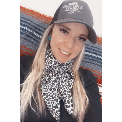 annikalee_64's tweet photo. #NewProfilePic https://t.co/y6Iu1NeduH