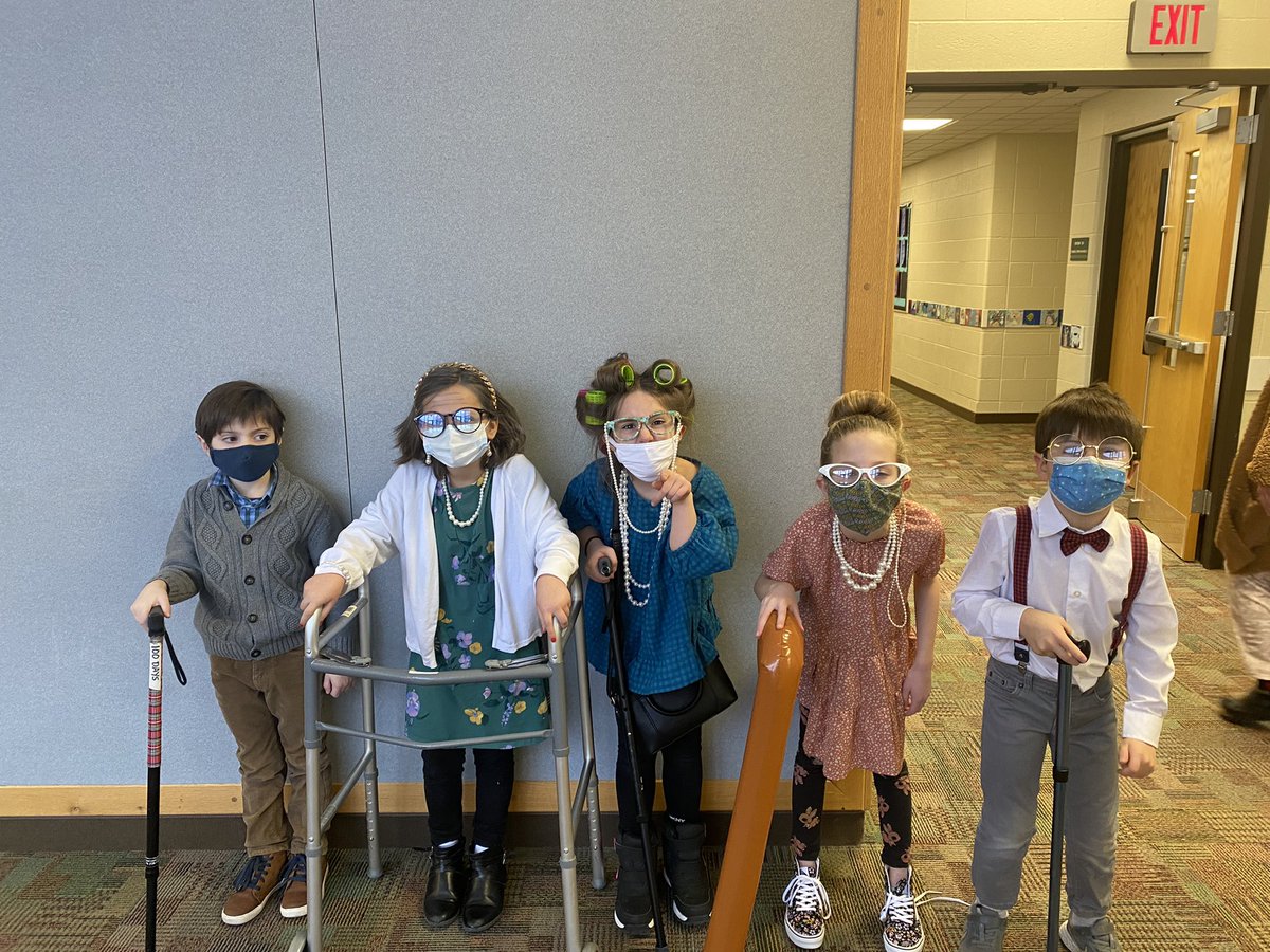 100 days smarter! (They sure look 100 years older, too!) <a href="/PrairieTrace1/">Prairie Trace</a>