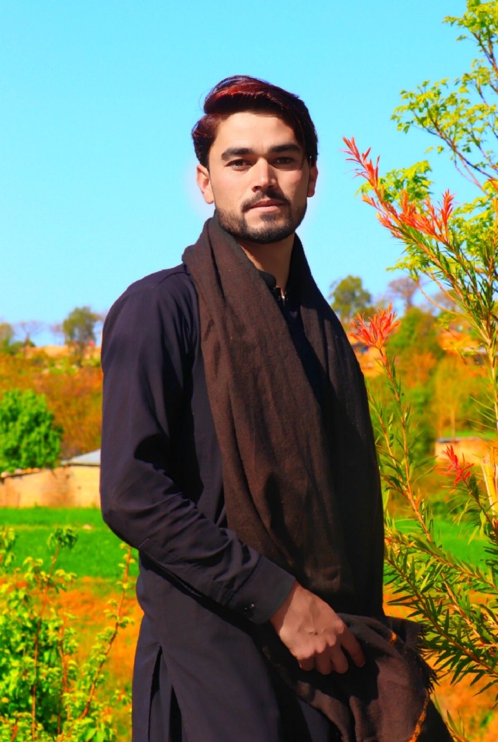 SenD SomE AchY AchY ReplieS 😎