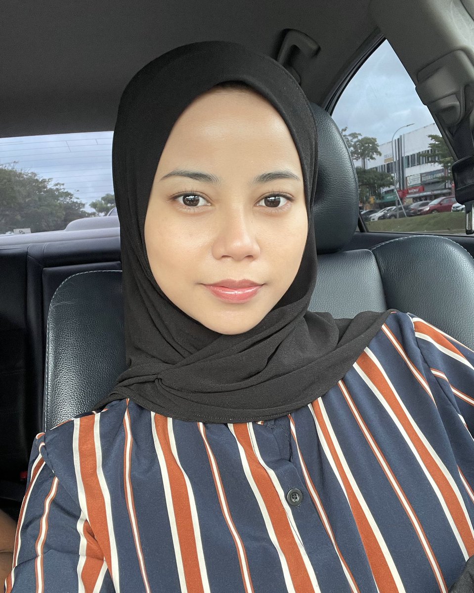 syzleenanisa's tweet photo. I nak share my skincare routine https://t.co/4fKfsLjxTo