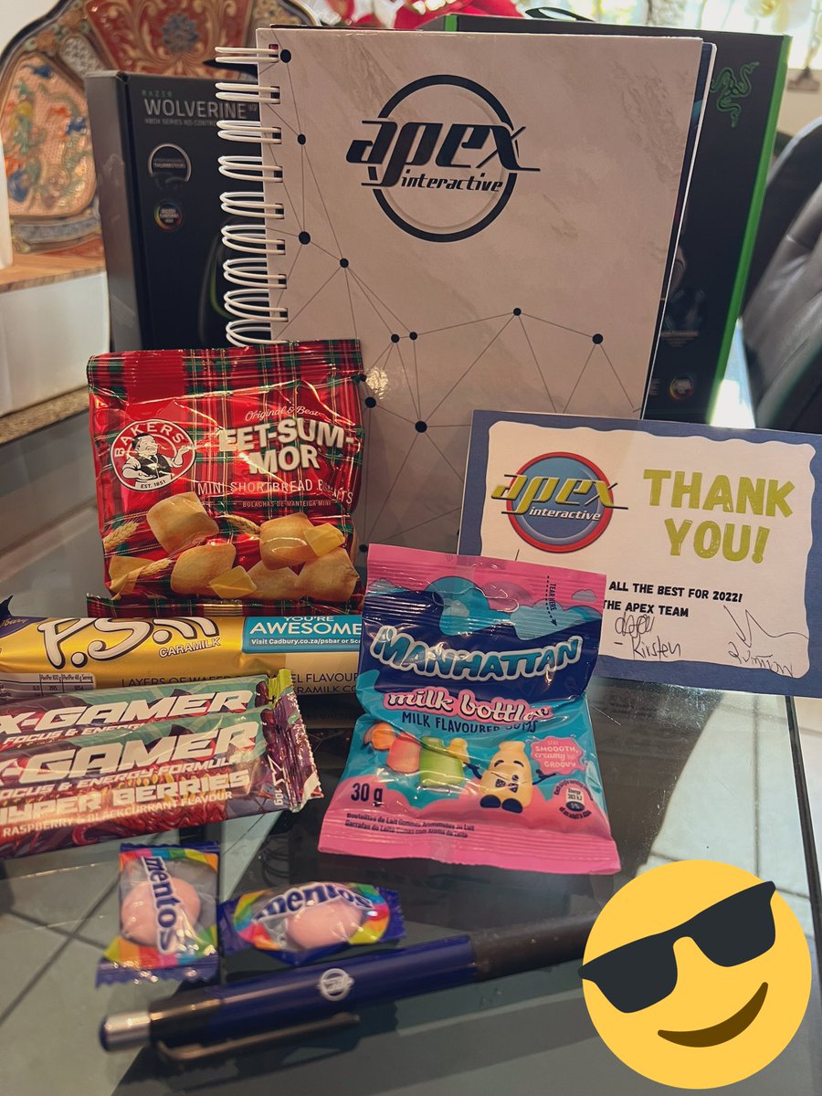 VAM3RS's tweet photo. Team @ApexIntSA out here delivering welcome packs for the #VCrewZA; to help us get 2022 started off with a bang ๐ฅ ๐
#ThankYou #Gifted https://t.co/I4xIsjWeKe