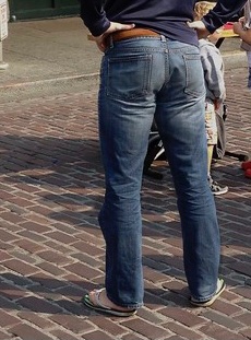 HHimbos's tweet photo. Which denim clad fit male ass do you want to spank the dust off of and why? #maleass #gay #jeans #candid #muscle https://t.co/5XGk5PgfVi