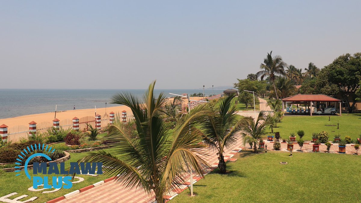 travelplus_mw's tweet photo. Situated along the shores of beautiful Lake Malawi in Mangochi, Sun ‘n’ Sand Holiday Resort is known for offering the largest swimming pool facilities in Malawi, a wide range of conference, wedding and party facilities, and a variety of local and international cuisine. https://t.co/ZfCkn9zBLj