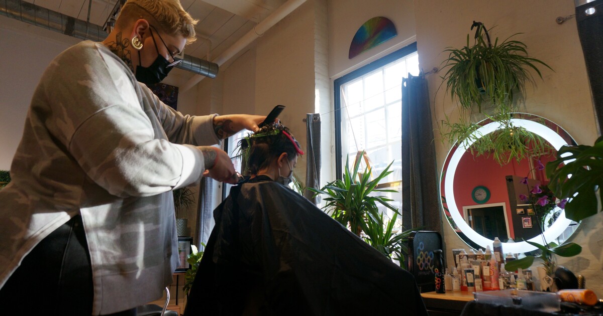 vermontpublic's tweet photo. A Burlington hairstylist gives back to their community with gender-affirming haircuts https://t.co/o2JTKrwRbe https://t.co/jPOZeViQ69