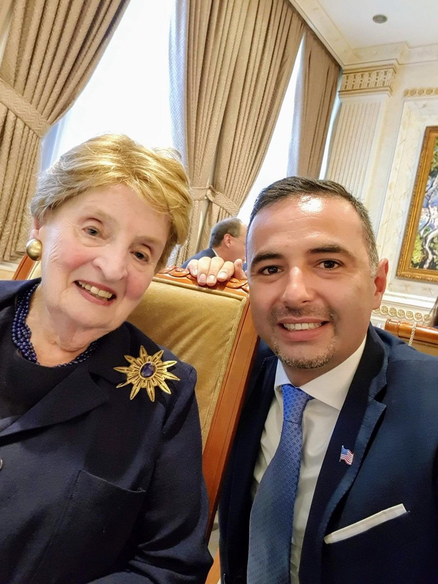 Valdrin's tweet photo. @madeleine As a proud Kosovar that had the pleasure to meet you, on behalf of people of Kosovo, I thank you for your service, help and freedom that you and your leadership brought to us 23 years ago 🇽🇰❤️🇺🇸 https://t.co/cYsH1S2KkM