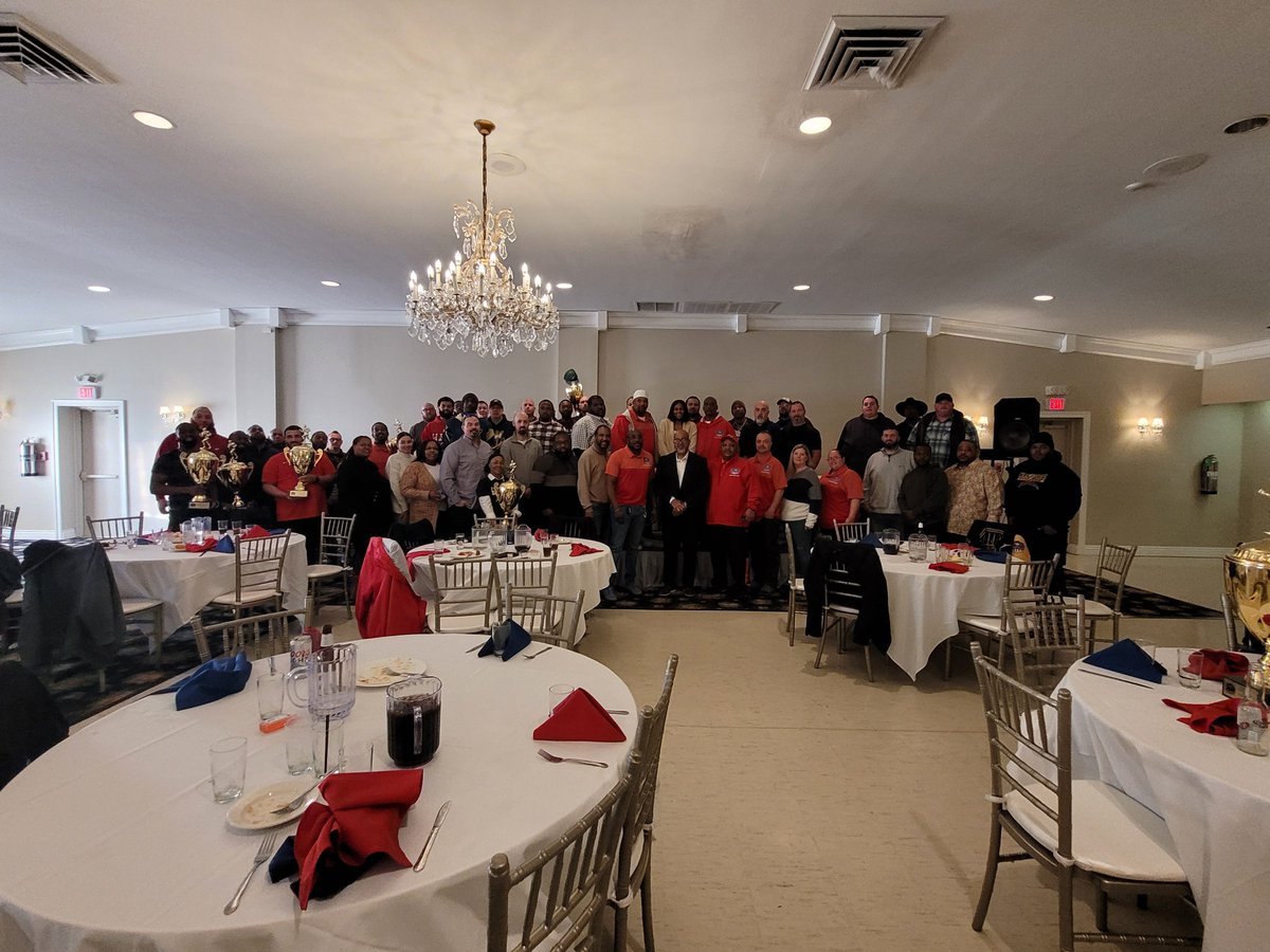 CoachMcBride1's tweet photo. I would like to thank the TCMFL for inviting me to speak this weekend to their executive board,  organizational leaders and coaches on the topics of Leadership,  Sportsmanship and Team Building. 

I was truly honored to be around so many great community leaders. https://t.co/K7rqq1DIcH