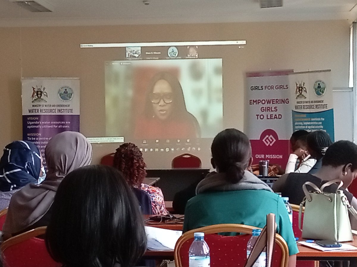 gloriaroyal25's tweet photo. @MumbaMusondam Thank you for the phenomenal talk today. No- is a complete sentence and I am definitely not censoring myself going forward. #empoweringgirlstolead https://t.co/xVbiSZzJyt