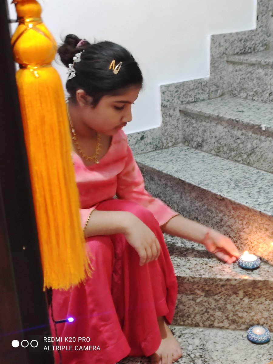 #BetiBharatKi
#mydaughtermypride 
She always surprises me with her positive and never dying attitude. She is our teacher too