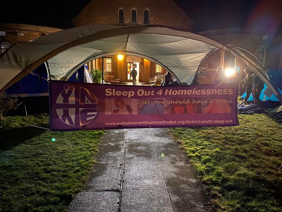InspireNorthUK's tweet image. “It was great to be part of something to raise money for three brilliant charities, including Inspire North, of course” – Mark Bevan

On Saturday, our bid writer Mark Bevan braved the cold for @YNEMethodists' Sleep Out for Homelessness event – which raised over £3,000. 👏