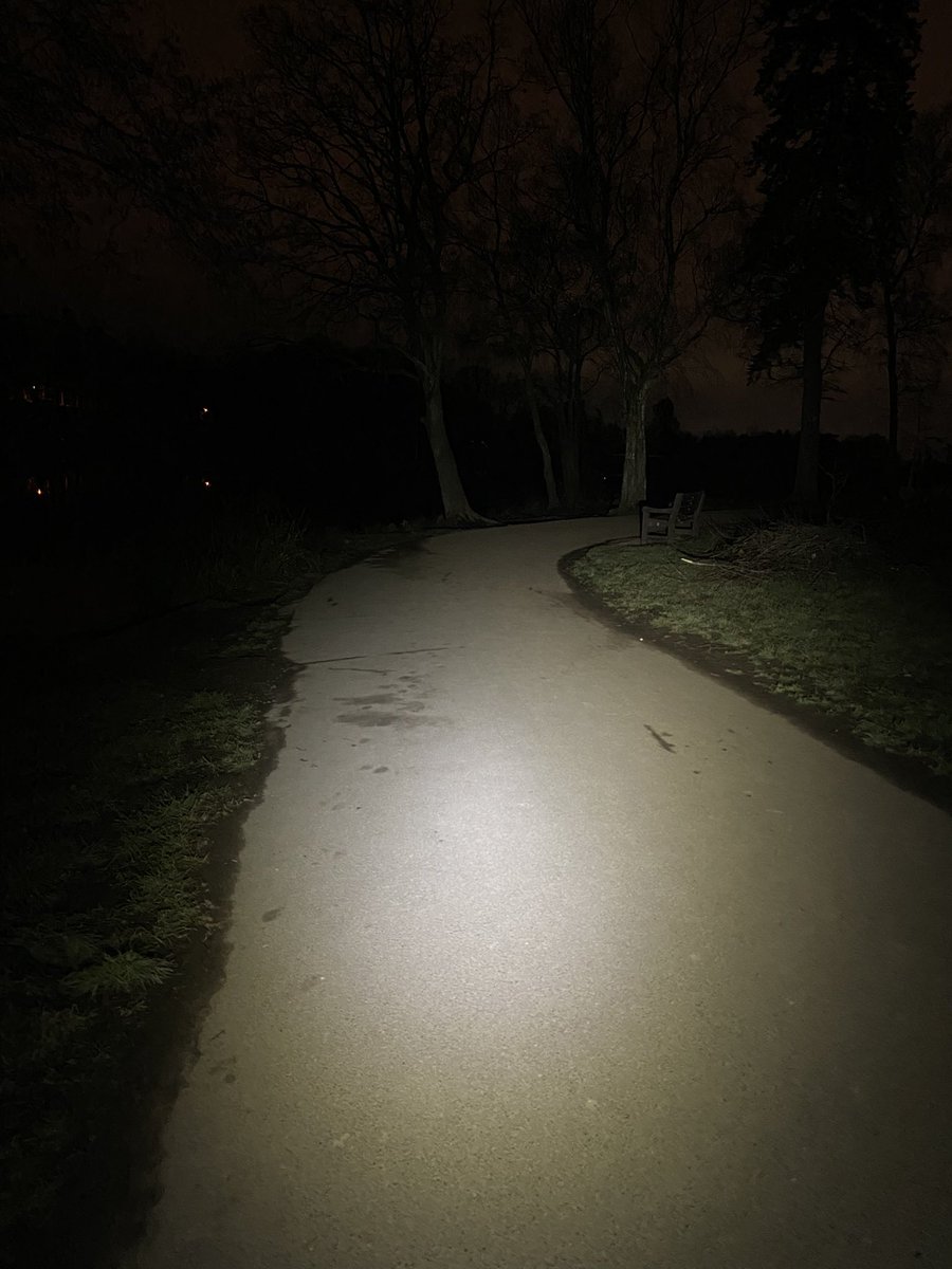 XOEnduroMtb's tweet photo. Sunday night ride #MountainBiking #ExposureLights #AdventureTime because you can. https://t.co/1xhRypOhaQ