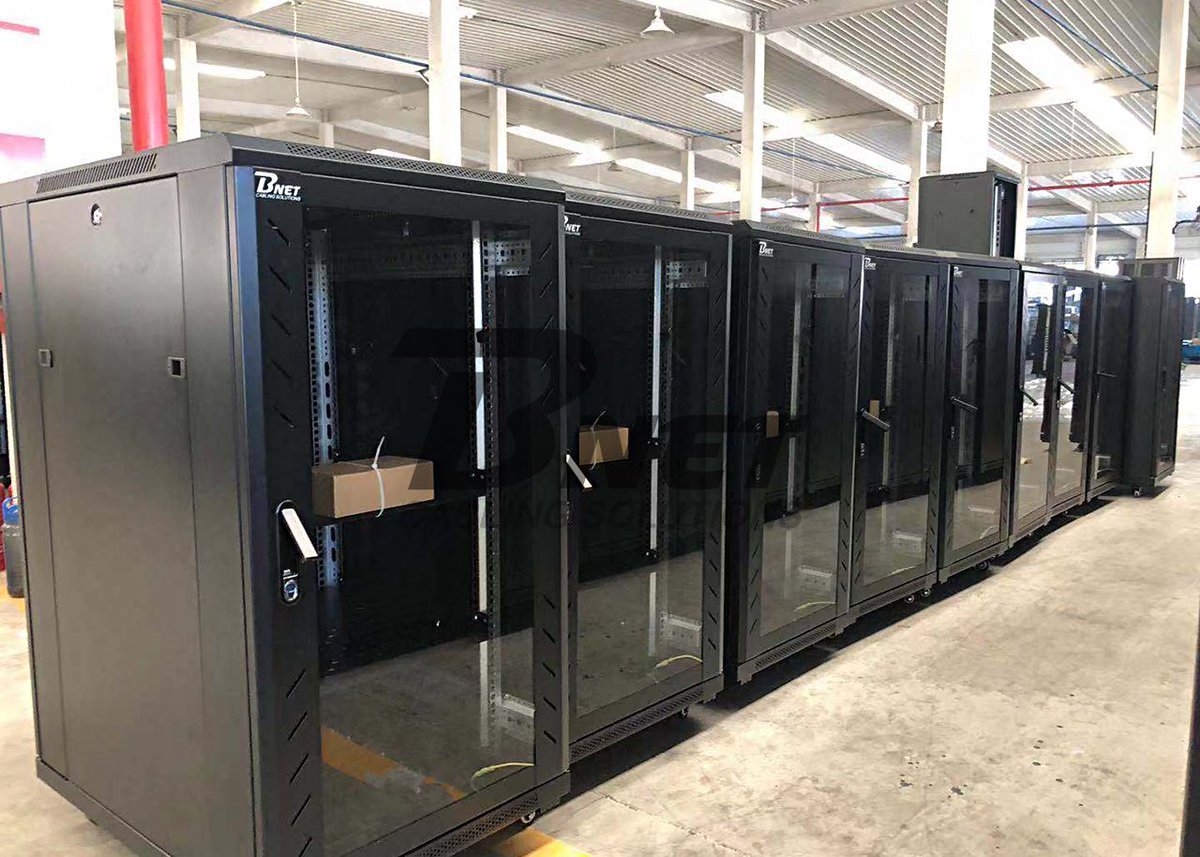 mejdaf_sa's tweet photo. BNET CABLING SOLUTIONS cabinets has been delivered successfully to Saudi Telecom Company (STC) by MEJDAF.

#mejdaf #bnet #stc #cabinet https://t.co/4MUqYRf9Uk