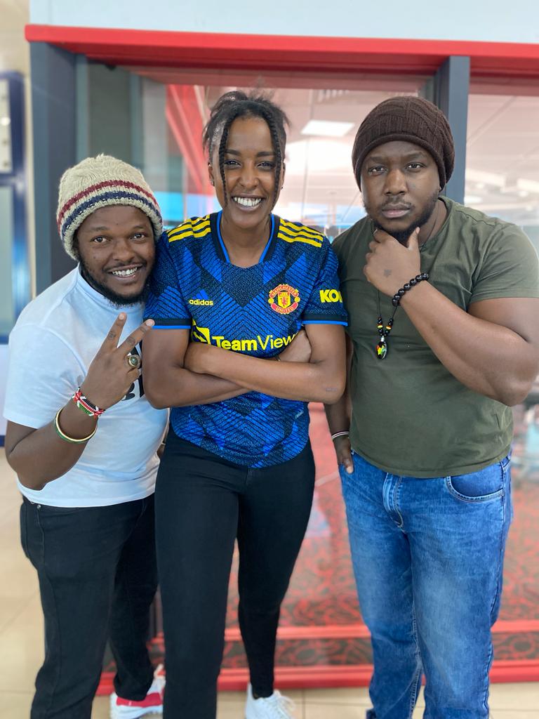 Good morning MVPs!! We upp!
Join us for your morning dose of good vybez. What's your request?

<a href="/ItsKwambox/">.</a> <a href="/KevMatara/">OTADA</a> <a href="/SoundsOfRiley/">Riley</a> 
#KwamboxandKev